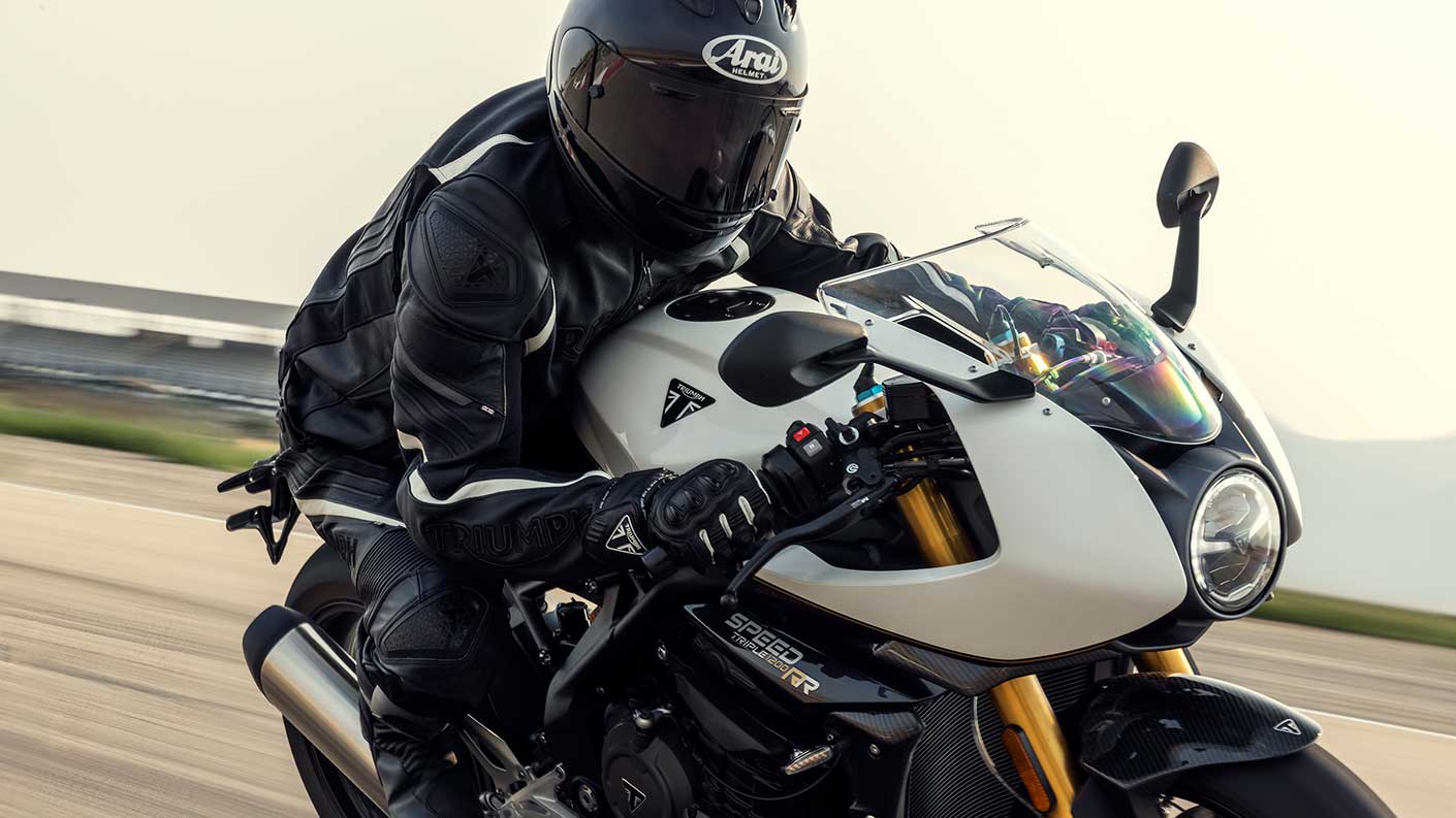 Triumph speed sale triple fairing